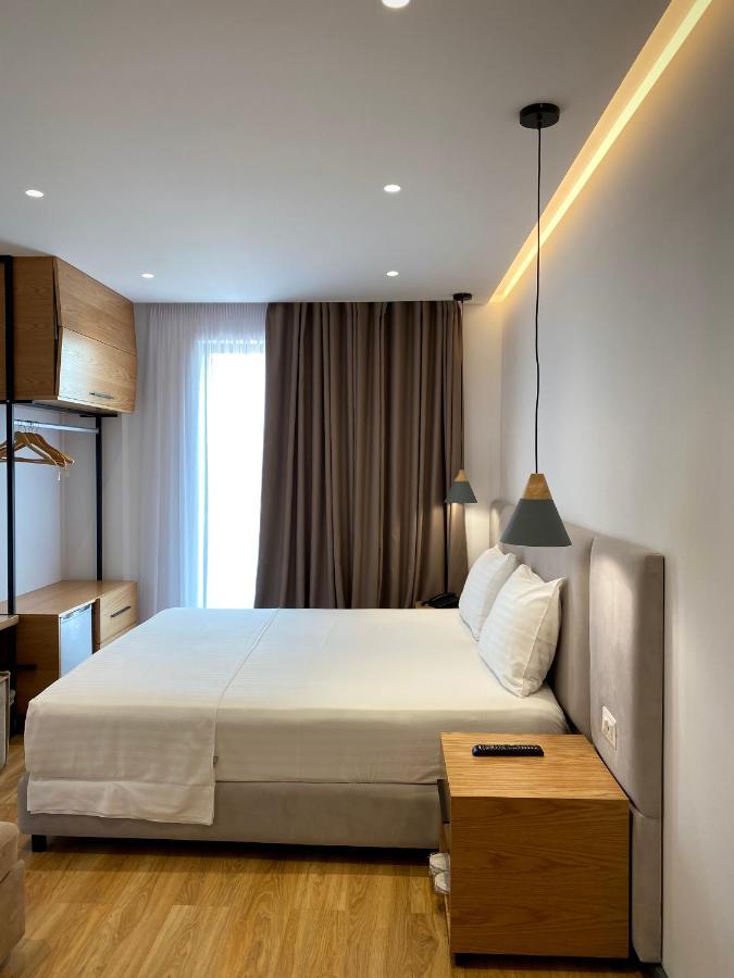 Hotel Noi *